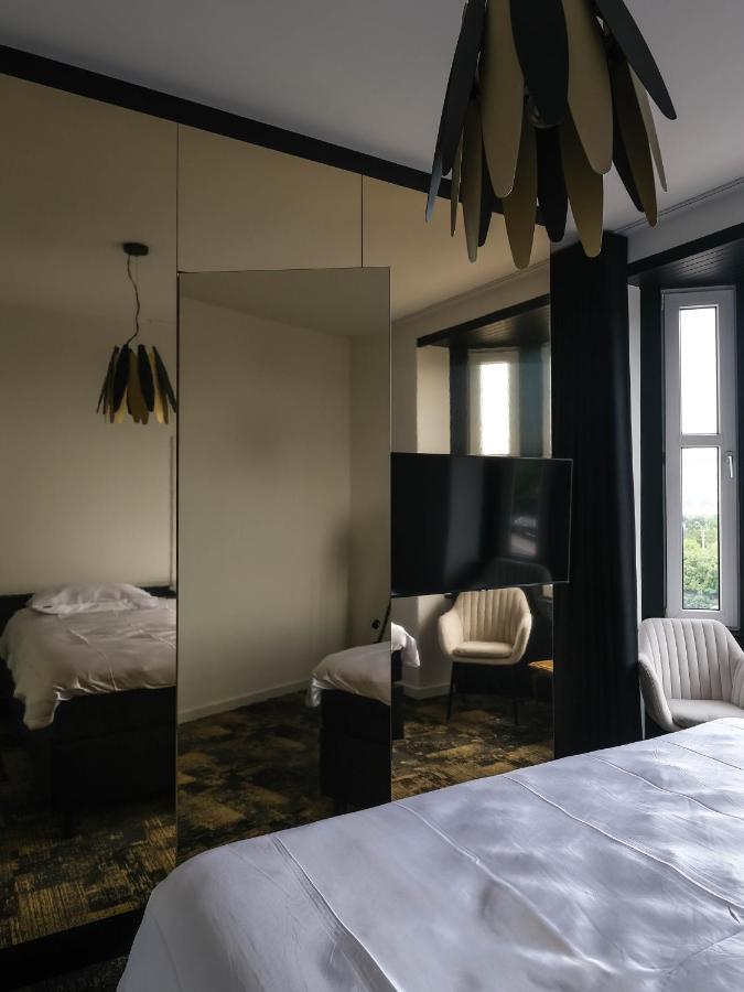Bed & Breakfast Maison Noire Westende-Bad Incl Parking & Ontbijt Middelkerke Exteriör bild