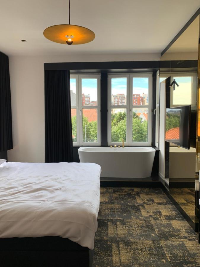 Bed & Breakfast Maison Noire Westende-Bad Incl Parking & Ontbijt Middelkerke Exteriör bild