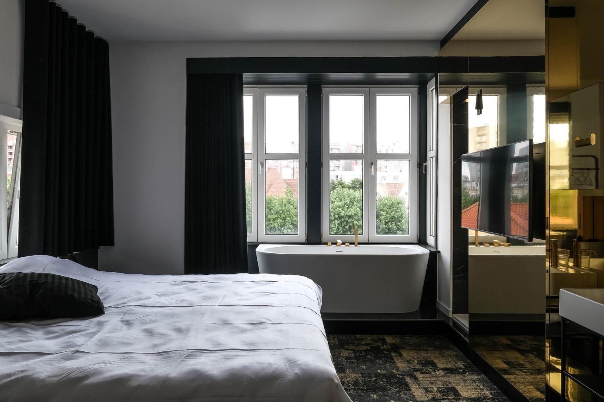 Bed & Breakfast Maison Noire Westende-Bad Incl Parking & Ontbijt Middelkerke Exteriör bild
